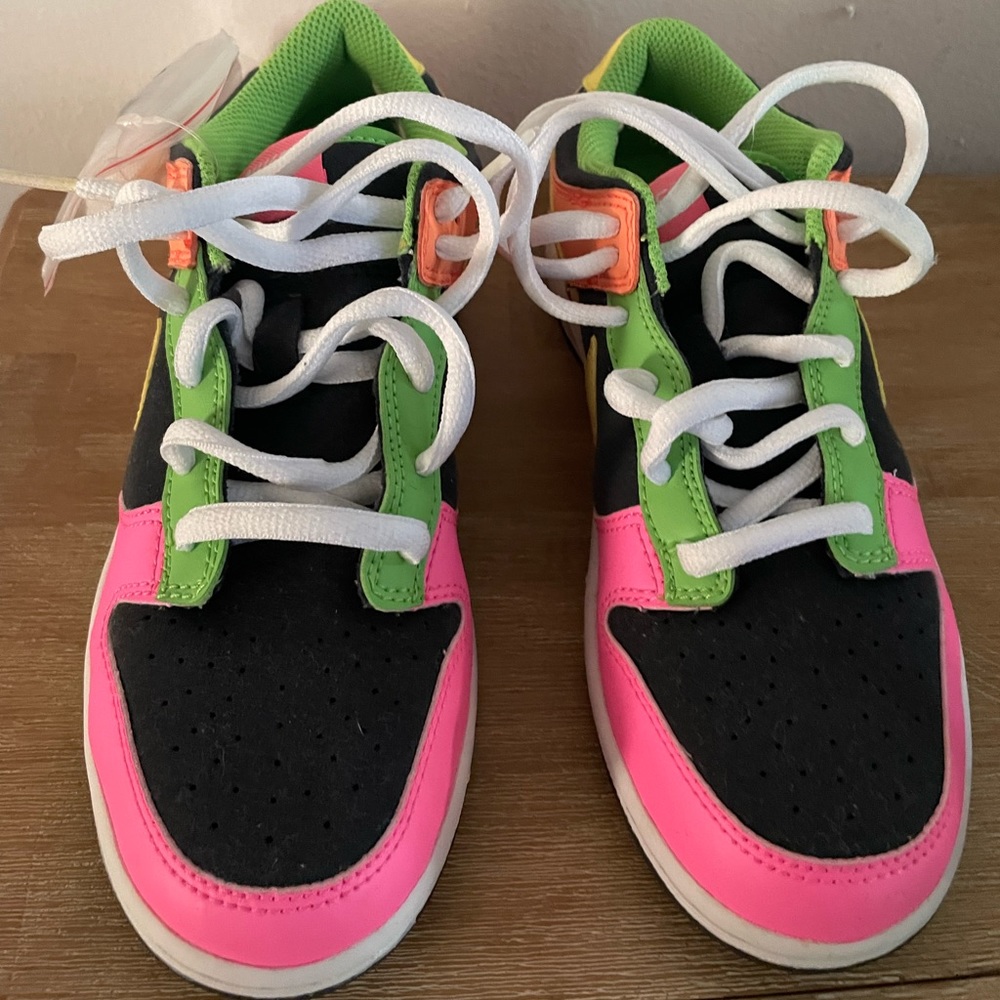 Girls Nike